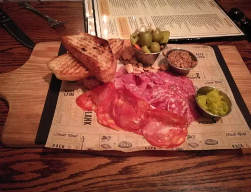 Big City Tavern: Secure Your Table for Homemade Pasta and Prime People Watching