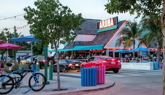 Street view of Aruba Beachside Cafe