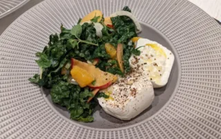 Chees burrata and a tossed green salad
