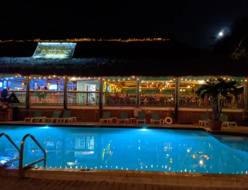 Sunset Grille & Raw Bar: Secure Your Spot for Sunset Views and Melting Lobster Bites