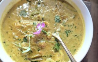 Neela Giri Korma